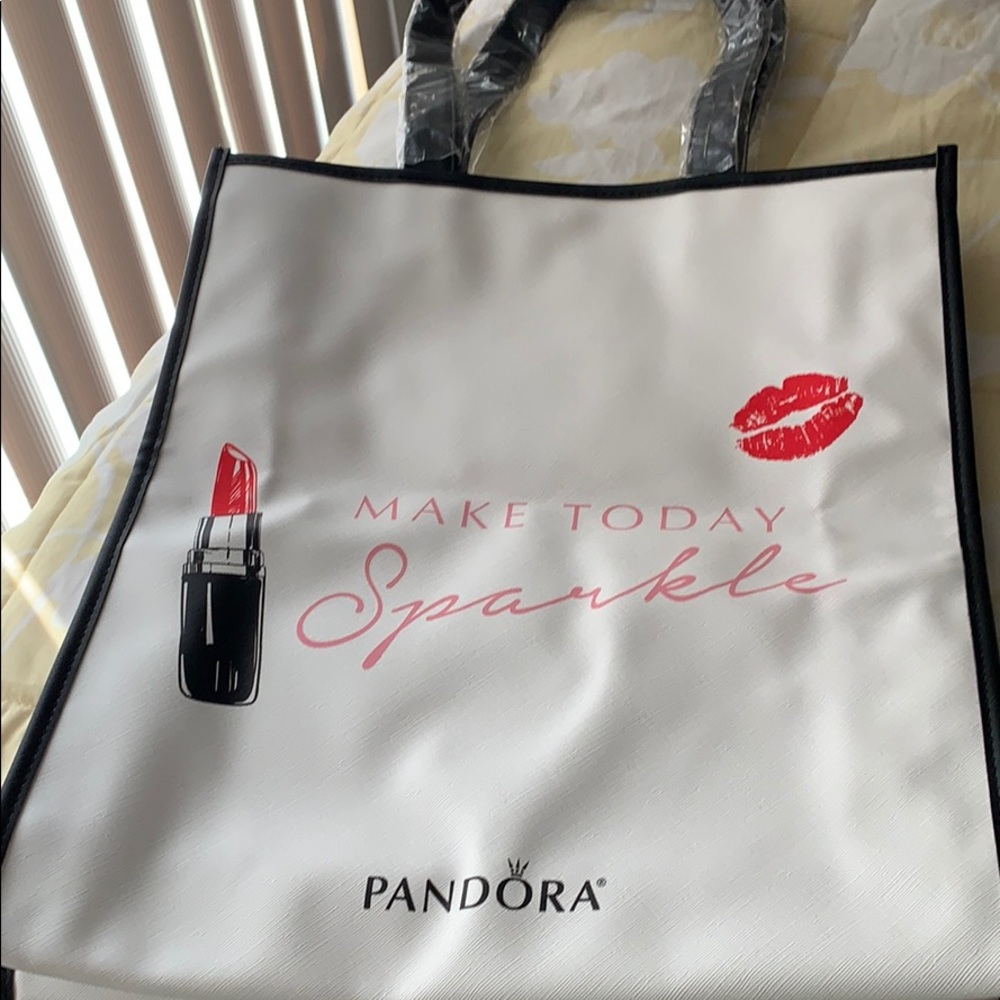 White pandora bag